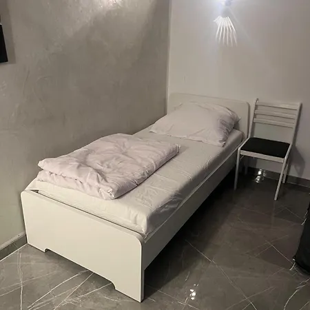 Lejlighed Benk 24h Nr 1 Perfekt Fuer Bis Zu 6 Personen