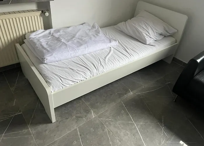 Benk 24h Nr 1 Perfekt Fuer Bis Zu 6 Personen *